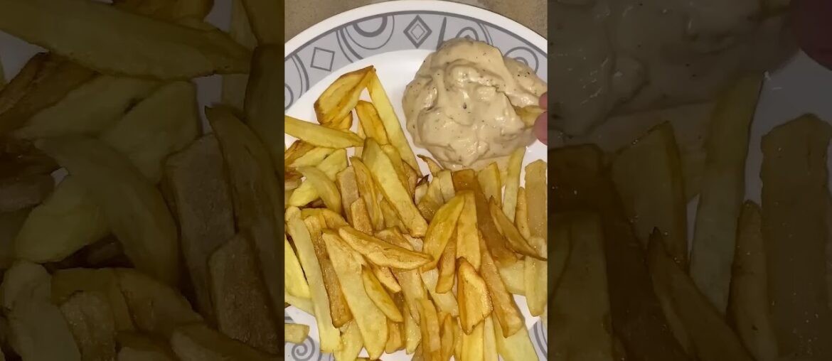 Home-made Crispy French Fries! 🍟 വീട്ടിൽ തന്നെ സിമ്പിൾ ആയി തയ്യാറാക്കാം. hafiziyaa |#foodie #shorts