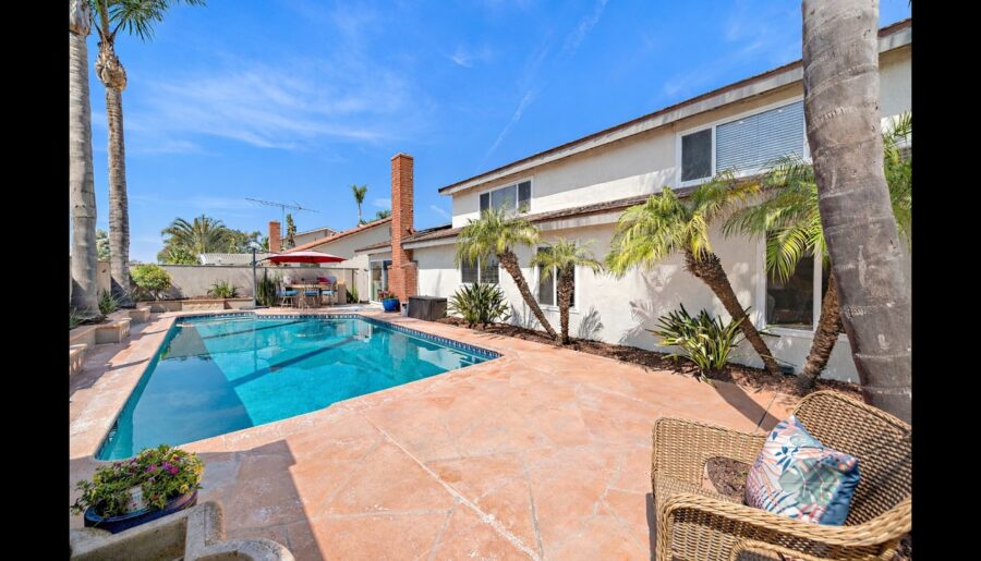 11088 Blue Allium Avenue, Fountain Valley – Lily Campbell