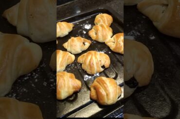 Tried it first time & came out soo perfect though shape isn't perfect #food #foodie#foodshorts#short