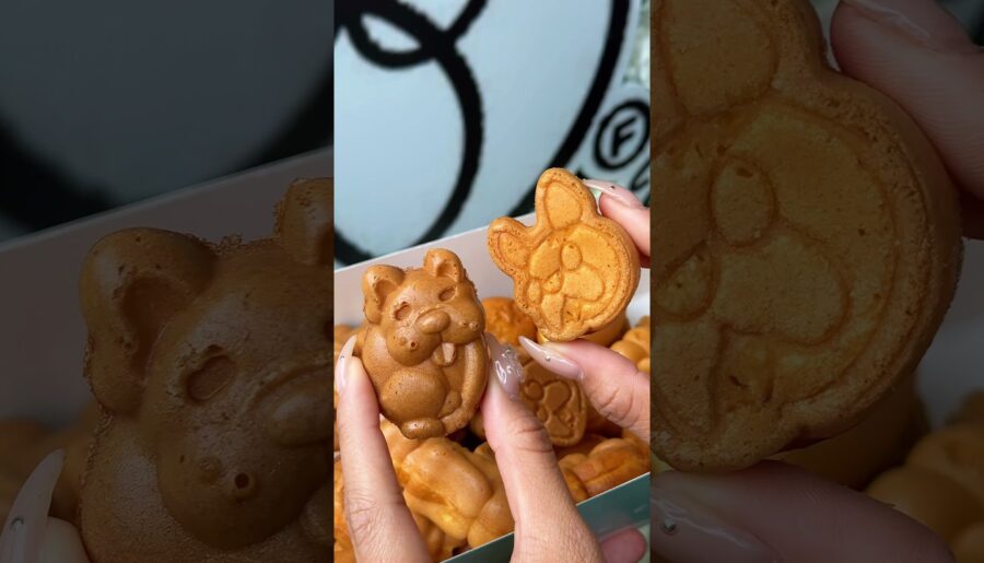 フレブル型の可愛すぎカステラ🐶#東京グルメ #japanesefood #shorts