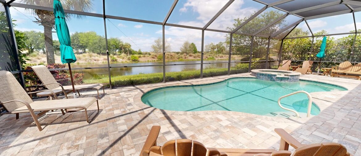 Living in Ave Maria Florida |  Del Webb Naples "Pinnacle" Pool/Spa/Golf | 6337 Prestige Ln $789,000