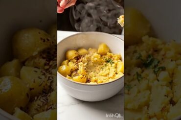 The Viral Garlic-Herb Aloo Paratha ✨