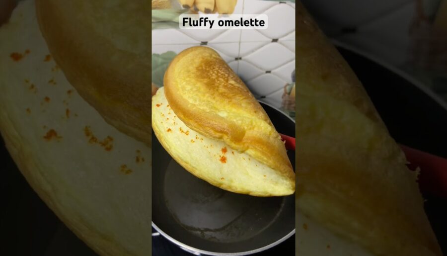 Fluffy omelette 🍳 #trending #food #viral #recipe #cooking #shorts #viralshorts #ytshorts