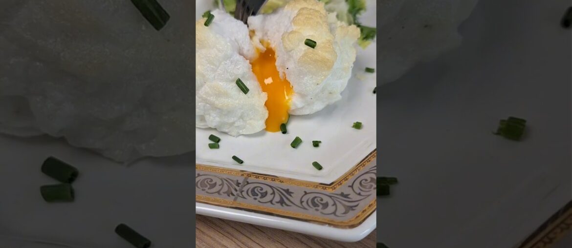 French Œufs nuage (Cloud Eggs) recepie