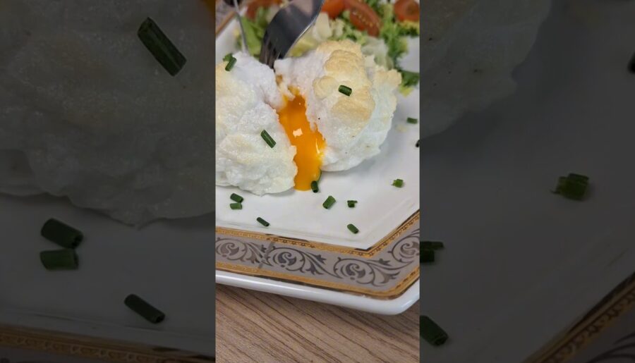 French Œufs nuage (Cloud Eggs) recepie