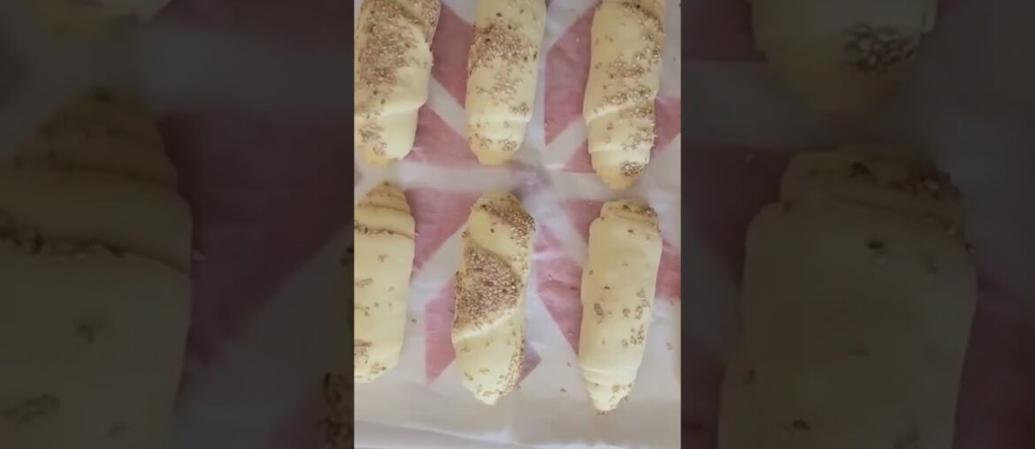 Delicious French Bread 🥖 Easy Homemade Recipe #shorts