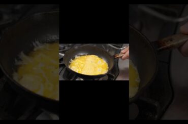 The Perfect 60-Second French Omelet 🍳✨ (Pure ASMR) #cooking #tasteframe #food