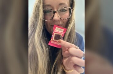 Michel et Augustin Chocolate Cookie Squares, Valentine’s Chocolate Gift Box, Dark Chocolate & Sea Sa