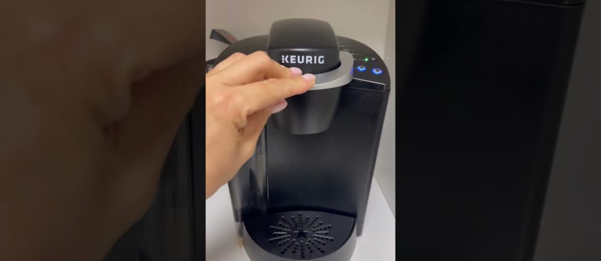 San Francisco Bay K-Cup Coffee Pods, French Roast (80 ct), Dark Roast, Commercially Compostable Sing