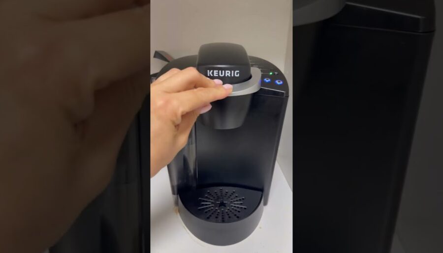 San Francisco Bay K-Cup Coffee Pods, French Roast (80 ct), Dark Roast, Commercially Compostable Sing