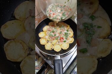 Crispy Fried Potato French Omelette Recipe | Easy Egg & Aloo Breakfast Delight