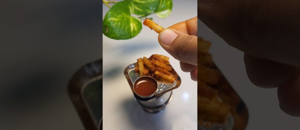 making French fries 🍟 😋 #food #cooking #trending #resipi #viral