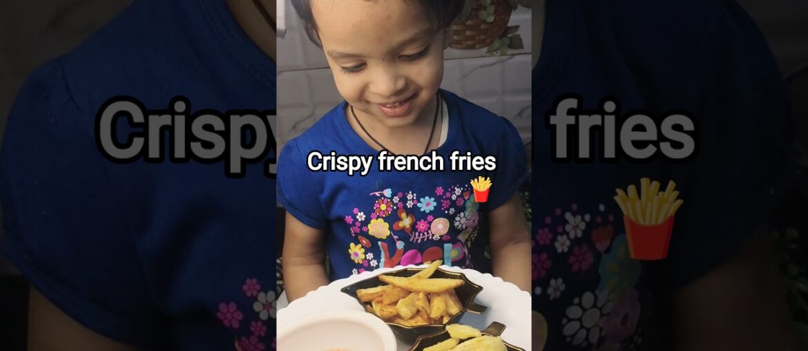 crispy french fries 🍟/bilkul perfect french fries//cafe style french fries/#shorts