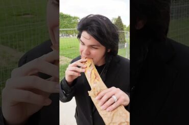 French Baguette 🇫🇷🥖 VS My Special Glass Of Water 💧💦 #france #eiffeltower #baguette #water #fun