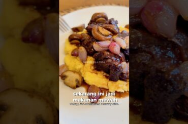Dari daging keras dan wine merah, lahir salah satu rasa paling terkenal di Prancis. #frenchfood