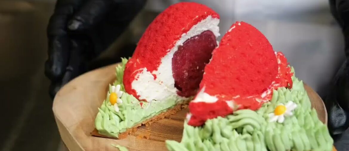 Gourmet Strawberry Tart Professional Masterclass from a World Class Chef