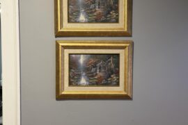 Is this good to have two same frames on the wall. (I think not)