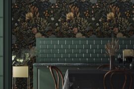 Green to pair with this wallpaper?