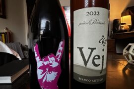 The natural red and orange wines I’m pairing with some spaghetti alla puttanesca tonight. Anyone tried these before?