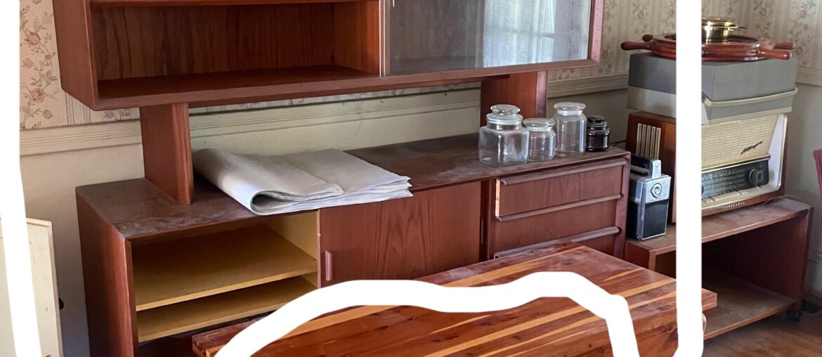 Rate my furniture (The Hutch)