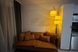 Size of artwork ok for this space?