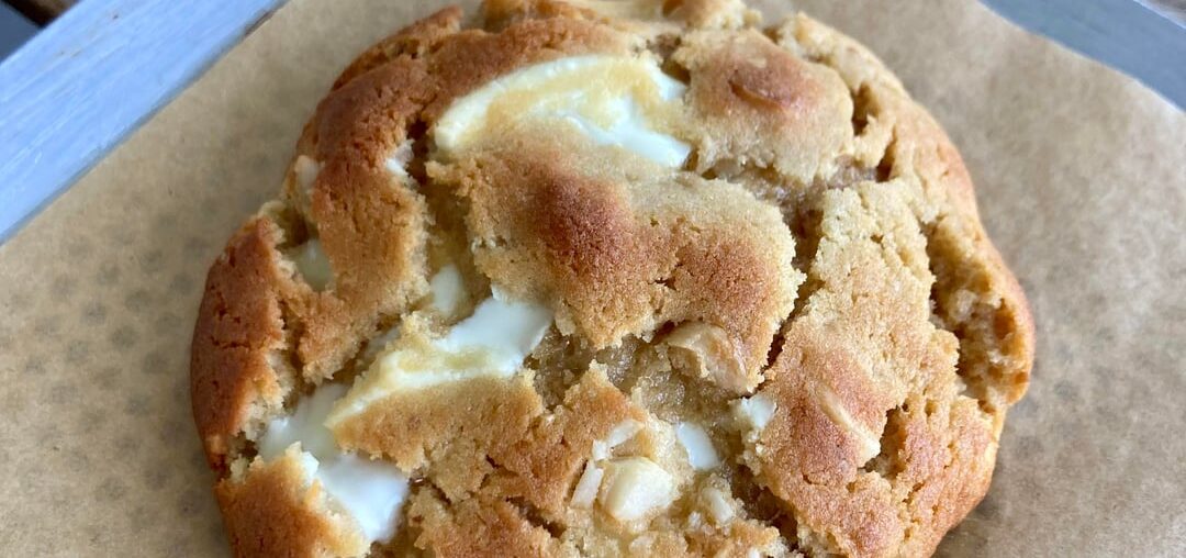 Cookies chocolat blanc, miso et macadamia