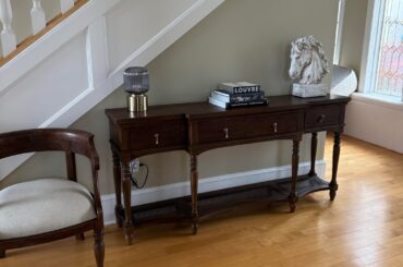 Help with entryway table styling