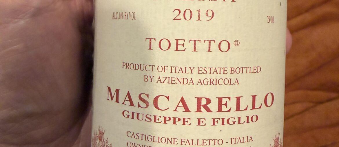 LEGENDARY PRODUCER. UNCOMMON GRAPE