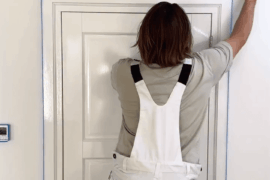 Who tf has straight walls lIke this?