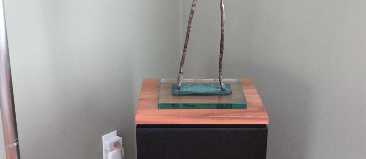 Best strategy to light this sculpture