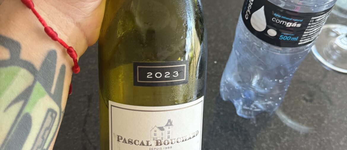 Pascal Bouchard Chablis “Le Classique” 2023 — octopus, ceviche, and Kimmeridgian limestone proved the pairing textbooks right Pascal Bouchard Chablis “Le Classique” 2023 — octopus, ceviche, and Kimmeridgian limestone proved the pairing textbooks right