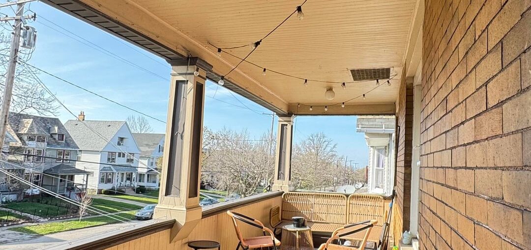 How (if possible) to hang a hammock chair on this balcony?