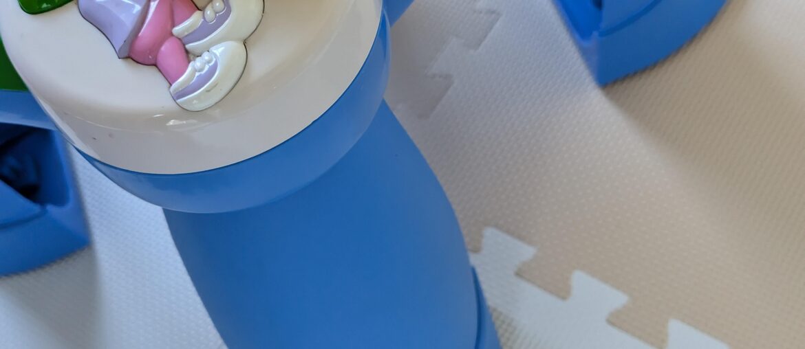 Kids stool slipping on play mat