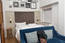 Saw this headboard in a hotel and I just want the same