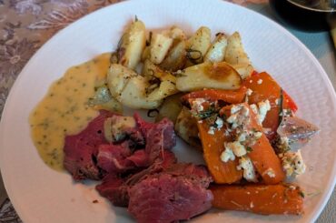 Grilled beef and Glace au Four for easter