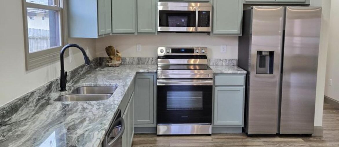 Granite or quartz Granite or quartz