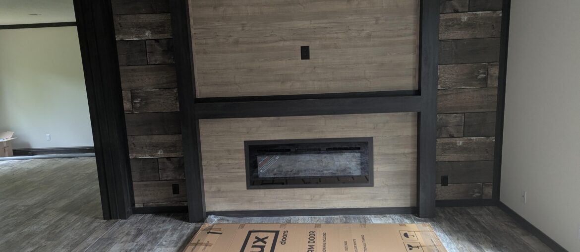 What kind of entertainment center would work here?