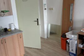 Wall color for office space