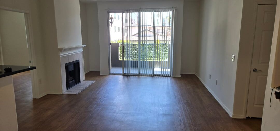 Help, moving to a new place unsure how to utilize this space