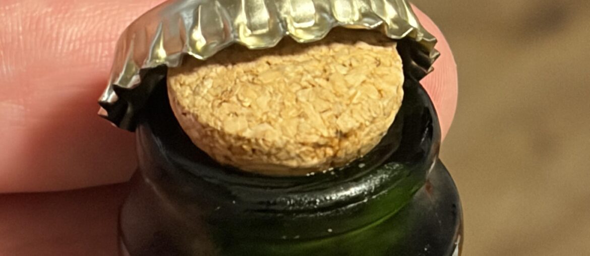 This Mexican pet nat has both cork and crown cap This Mexican pet nat has both cork and crown cap