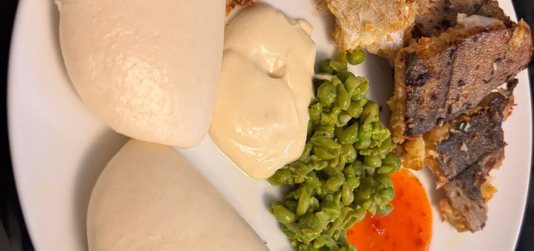 Curry coconut haddock and bay buns with smashed pea salsa, sweet chilli sauce n roasted garlic aioli.