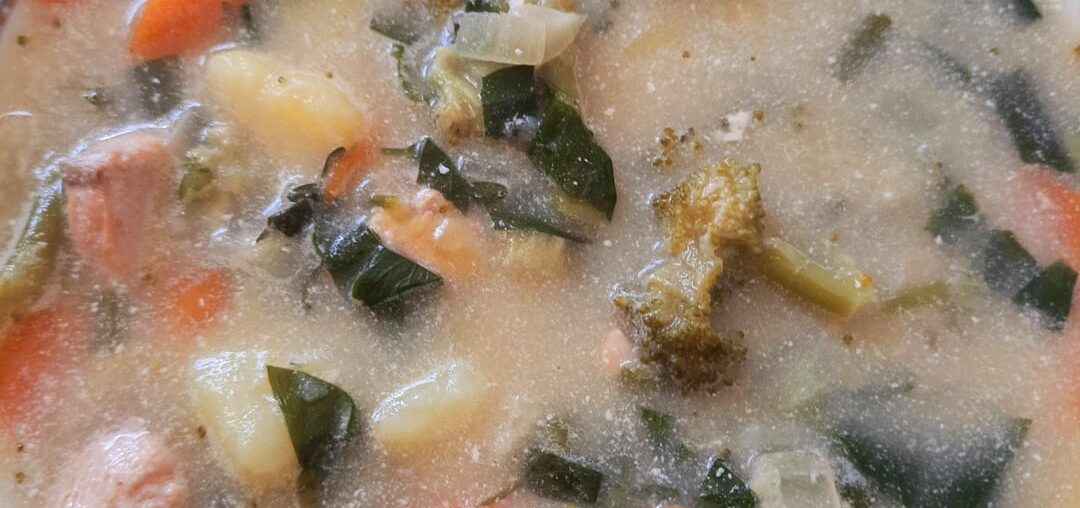 Finnish Pink Salmon soup & Quiche with cheese, chicken and wild garlic