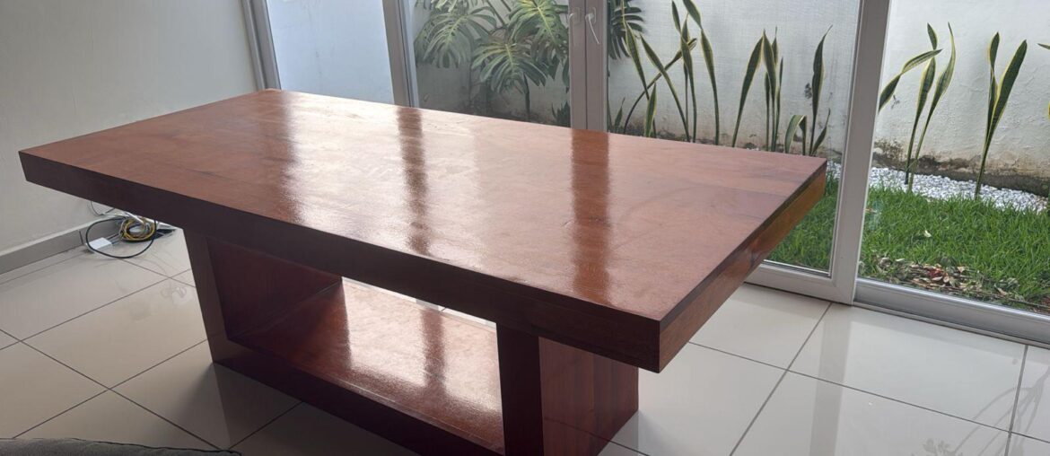 Help me find some dining chairs please