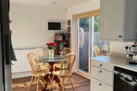 Help me paint / give life to my kitchen based on the rest of my home!