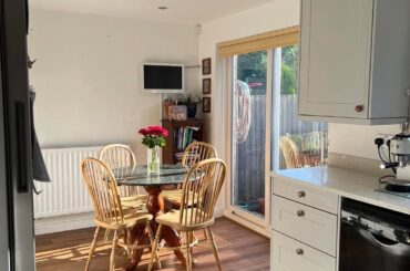 Help me paint / give life to my kitchen based on the rest of my home!