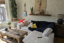 What kind of floor lamp?