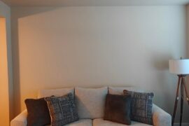 Please help me with pictures/paintings.