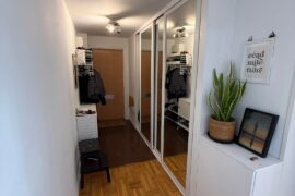 Help decorating hallway!