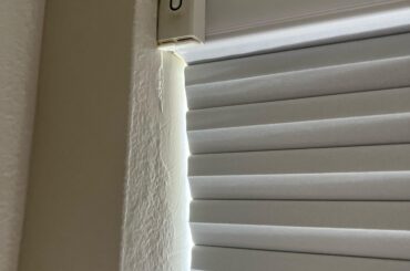 can anyone help me with my blinds?
