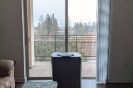 Although it was just a small upgrade, it made me more willing to stay on the small balcony.